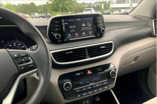 2020 Hyundai TUCSON SEL