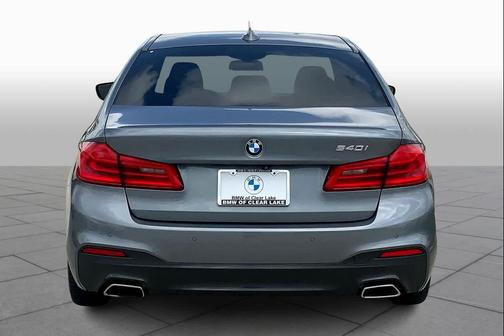 2019 BMW 540 540i