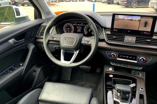 2024 Audi Q5 45 S line Premium Plus