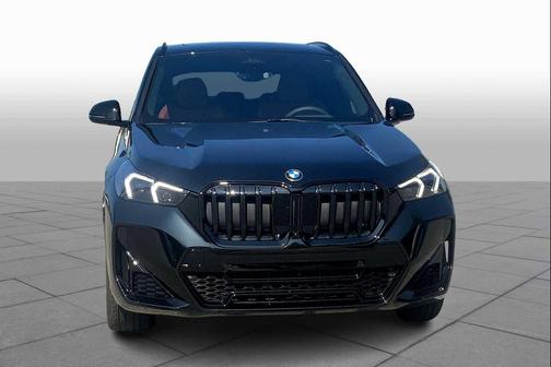 Black Sapphire Metallic 2026 BMW X1 xDrive28i