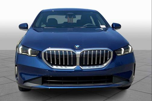 2026 BMW 530 i xDrive