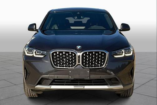 2025 BMW X4 xDrive30i
