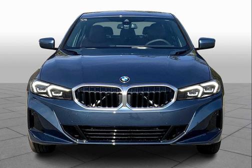 2025 BMW 330 i xDrive