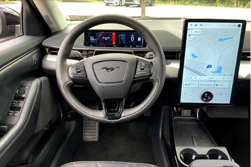 2022 Ford Mustang Mach-E California Route 1