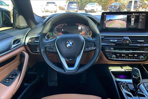 2023 BMW 530 i xDrive