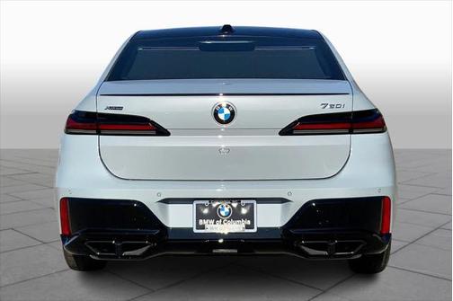 2023 BMW 760 i xDrive