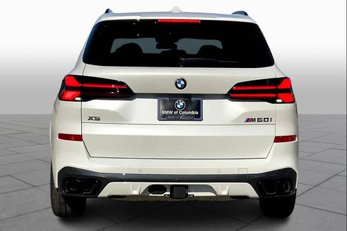 2026 BMW X5 M60i