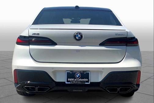 2025 BMW 760 i xDrive