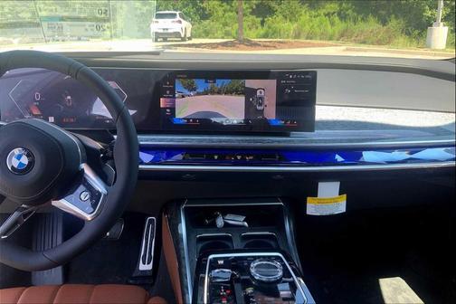 2025 BMW 760 i xDrive