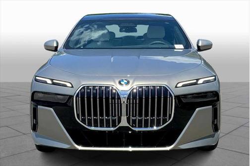 2025 BMW 760 i xDrive