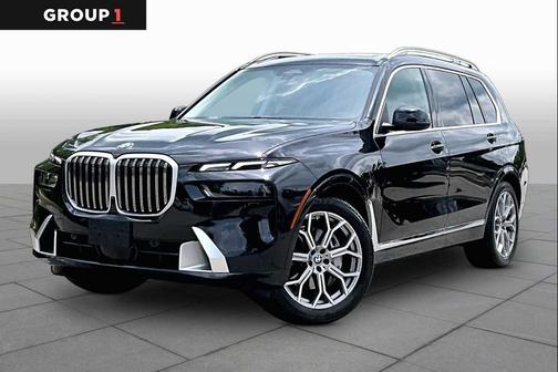Black Sapphire Metallic 2024 BMW X7 xDrive40i