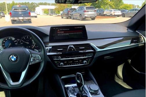 2019 BMW 540 540i