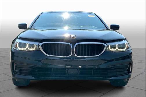 2019 BMW 540 540i
