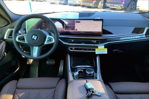 2026 BMW X6 xDrive40i