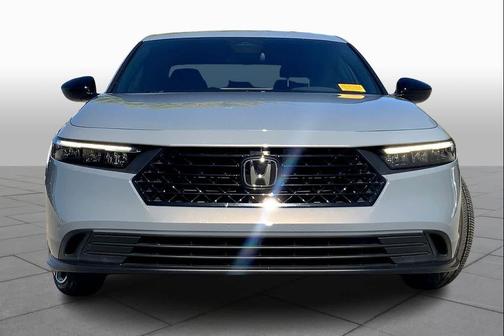 2023 Honda Accord Hybrid Base