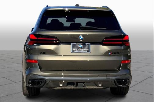 2026 BMW X5 M60i