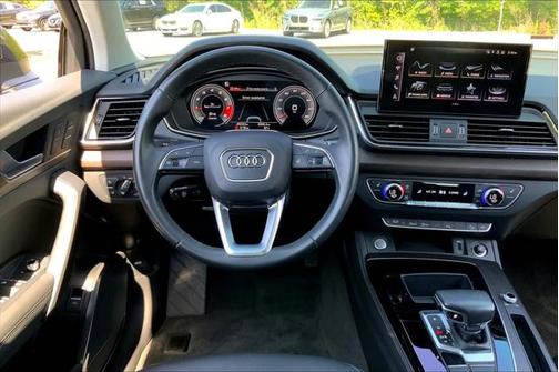 2021 Audi Q5 45 Premium Plus