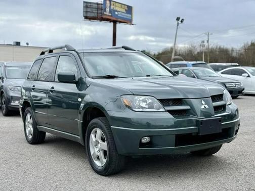 2004 Mitsubishi Outlander XLS