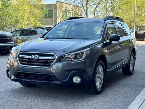 Gray 2019 Subaru Outback 2.5i Premium