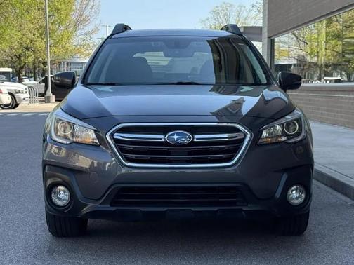 Gray 2019 Subaru Outback 2.5i Premium