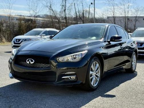 Black 2017 INFINITI Q50 3.0T Premium