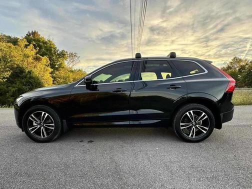 2018 Volvo XC60 T5 Momentum