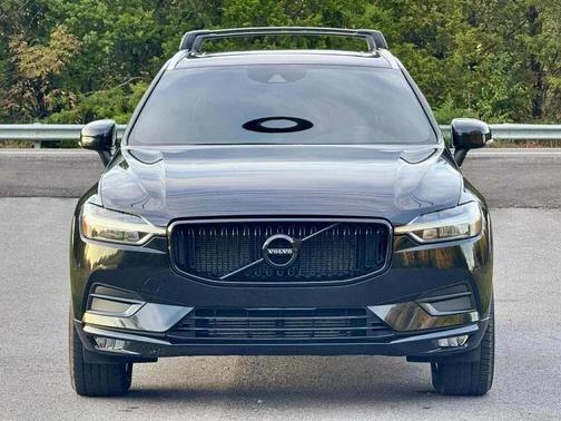 2018 Volvo XC60 T5 Momentum