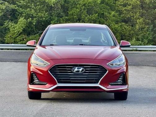 2018 Hyundai SONATA SEL
