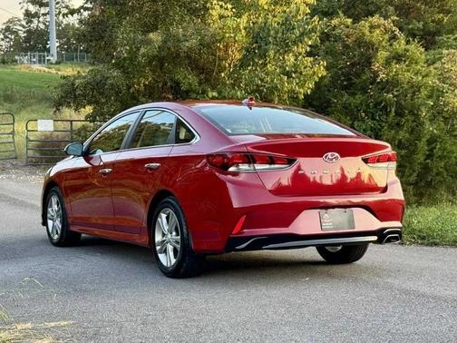 2018 Hyundai SONATA SEL