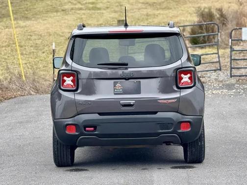 2018 Jeep Renegade Trailhawk