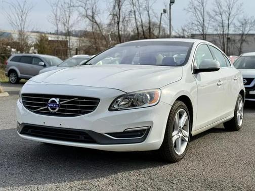 2014 Volvo S60 T5 Premier