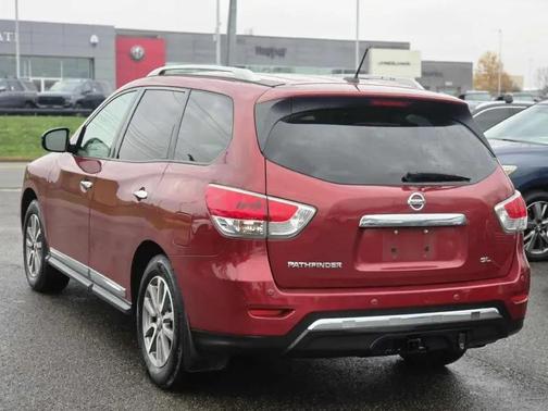 2015 Nissan Pathfinder SL