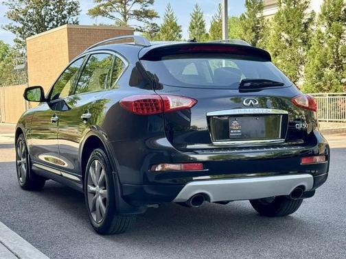 2016 INFINITI QX50 Base