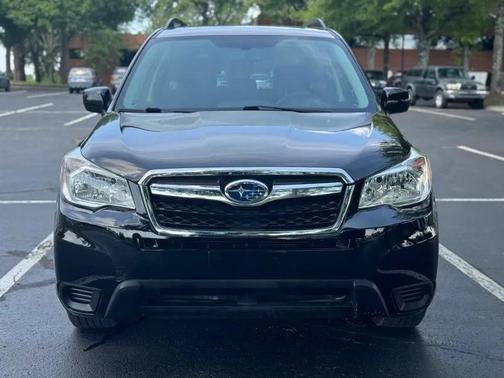 Crystal Black Silica 2015 Subaru Forester 2.5i Premium