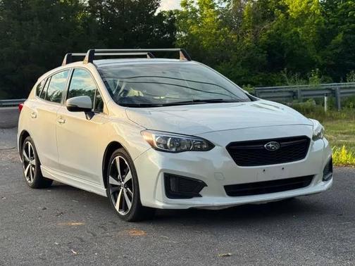 Crystal White Pearl 2017 Subaru Impreza 2.0i Sport