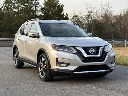 2017 Nissan Rogue SL