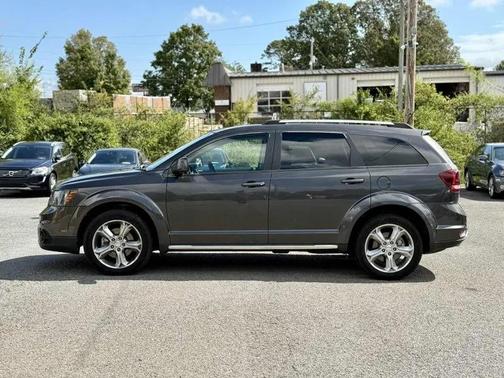 2017 Dodge Journey Crossroad