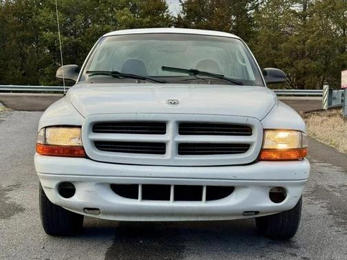 2001 Dodge Dakota Base