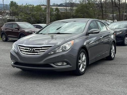 Harbor Gray Metallic 2013 Hyundai SONATA Limited