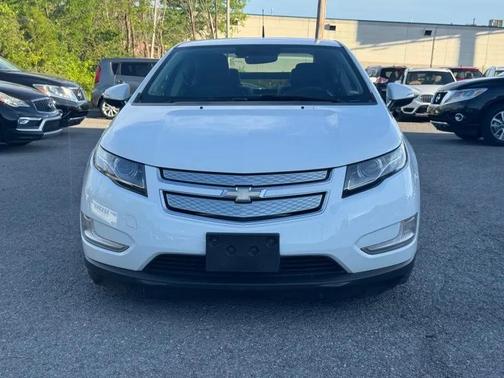 White 2013 Chevrolet Volt Base