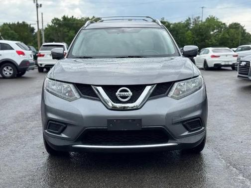 Gun Metallic 2016 Nissan Rogue SV