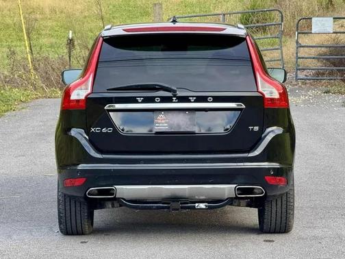 2015 Volvo XC60 T5 Premier