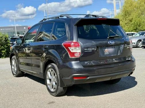 2016 Subaru Forester 2.5i Touring
