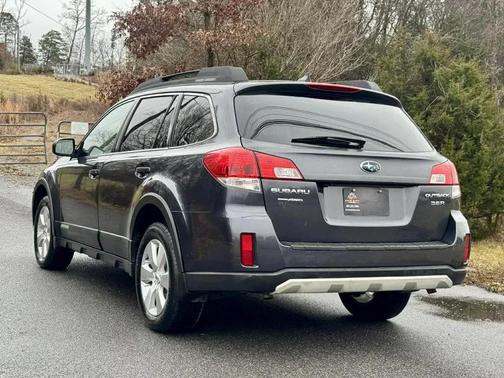 2012 Subaru Outback 3.6R Limited
