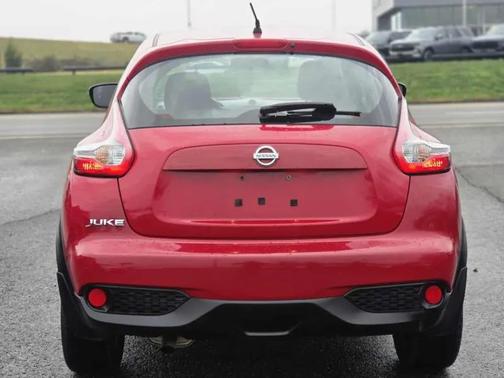 2015 Nissan Juke S