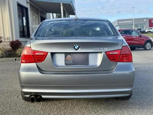 2011 BMW 328 