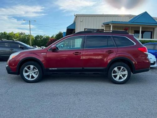 Venetian Red Pearl 2013 Subaru Outback 2.5i Premium