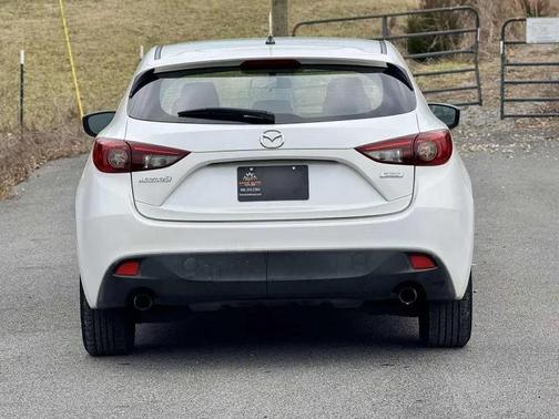 2014 Mazda Mazda3 i Sport