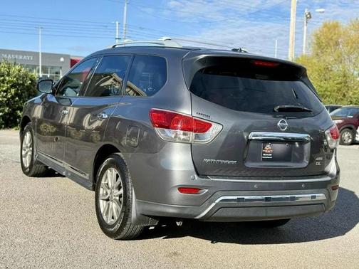 2015 Nissan Pathfinder SL