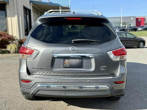 2015 Nissan Pathfinder SL